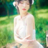 清水由乃《蕾丝花园》主题写真：34张全套美图