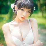清水由乃《蕾丝花园》主题写真：34张全套美图