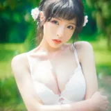 清水由乃《蕾丝花园》主题写真：34张全套美图