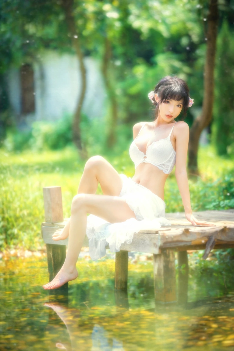 清水由乃《蕾丝花园》主题写真：34张全套美图