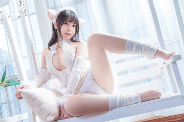 虎森森《小羊奶昔》主题写真：40张全套美图