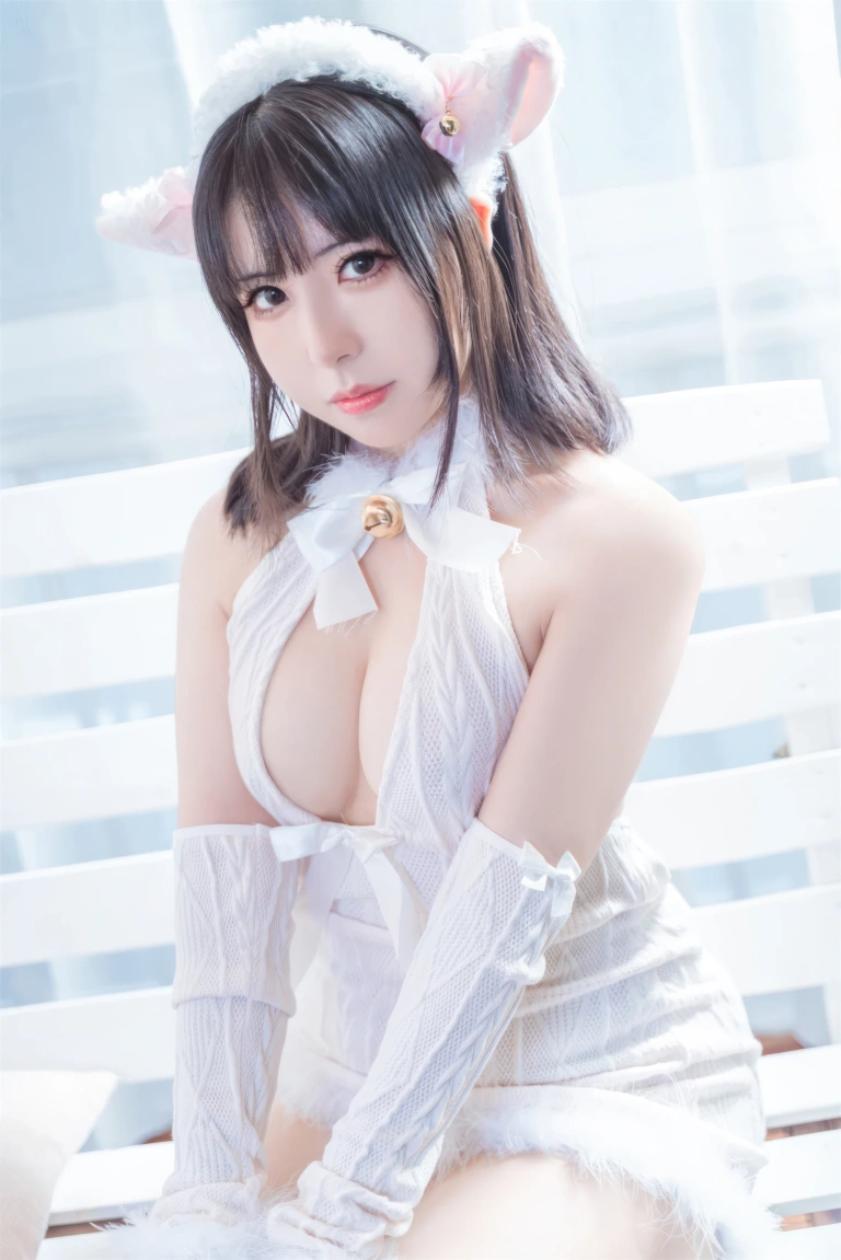 虎森森《小羊奶昔》主题写真：40张全套美图