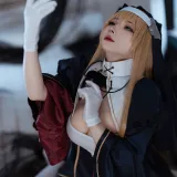 是三不是世《夏洛特修女》主题写真：48张全套美图