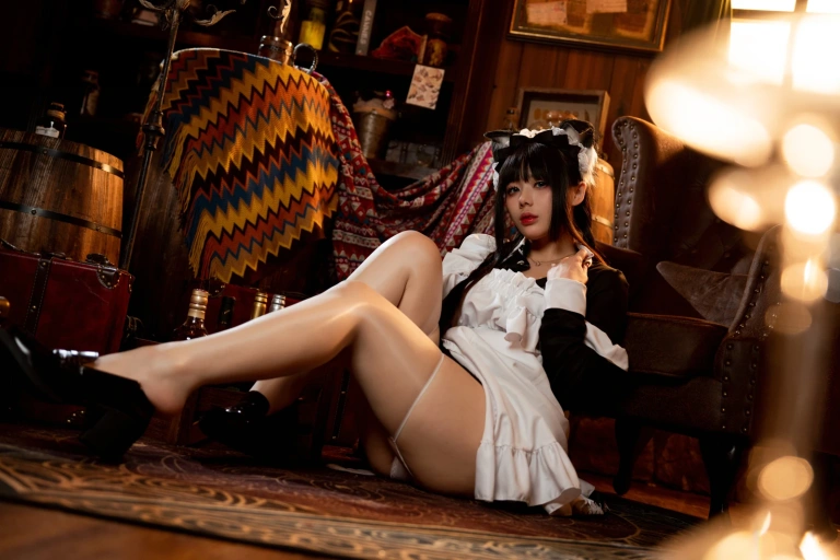 九言《女仆初体验》主题写真：66张全套美图