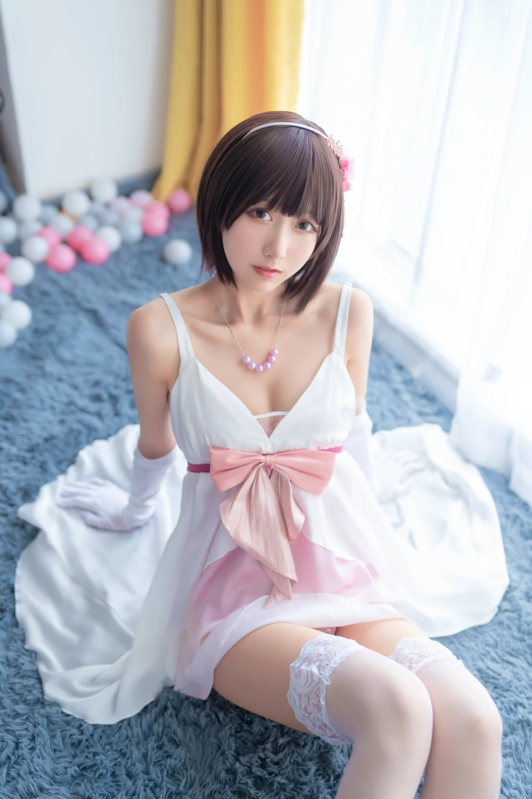 木棉棉《加藤惠cos（礼服+内衣）》主题写真：68张全套美图