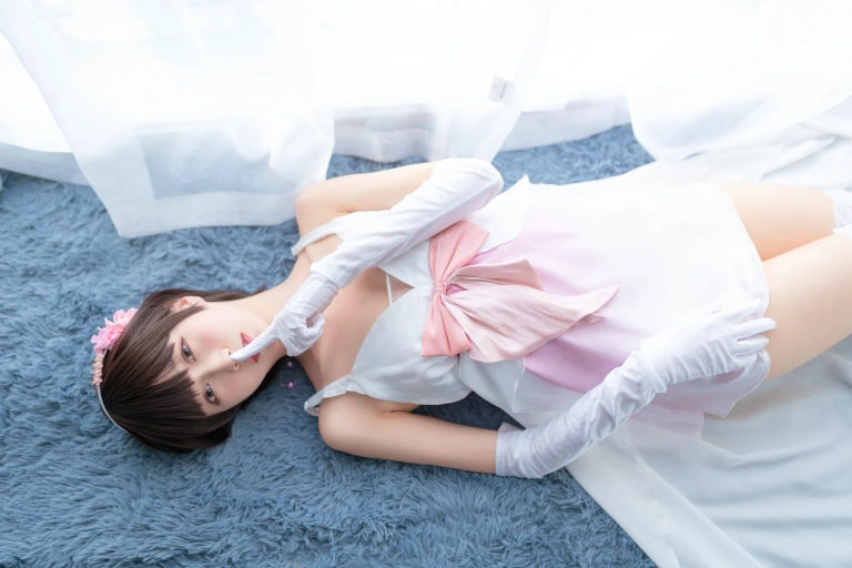 木棉棉《加藤惠cos（礼服+内衣）》主题写真：68张全套美图