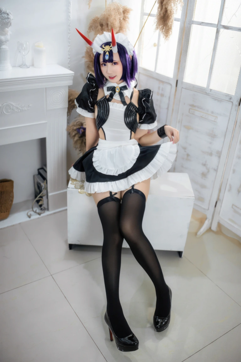 羽生三未《FGO 酒吞童子女仆》主题写真：20张全套美图
