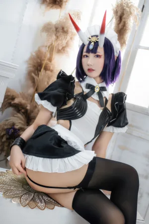 羽生三未《FGO 酒吞童子女仆》主题写真：20张全套美图