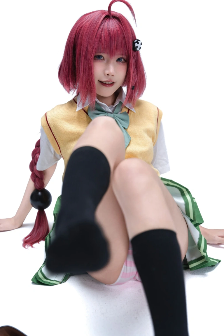 清水凪《To Love 黑咲芽亚jk》主题写真：58张全套美图