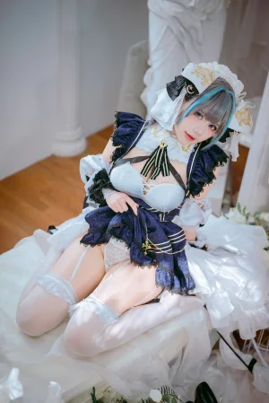 是一只熊仔《柴郡》主题写真：100张全套美图