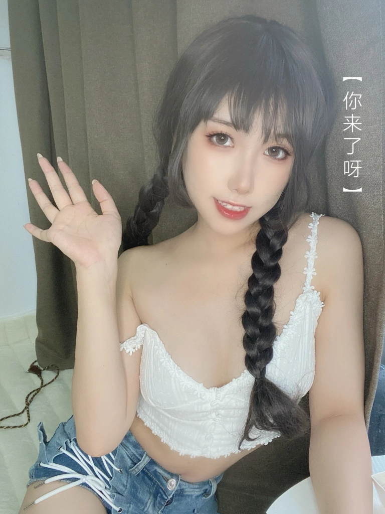 芋圆侑子《茶艺小姐》主题写真：115张全套美图