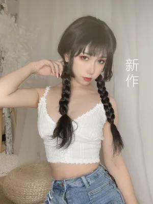 芋圆侑子《茶艺小姐》主题写真：115张全套美图