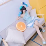 面饼仙儿《黑猫打歌服》主题写真：12张全套美图