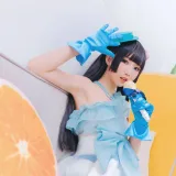 面饼仙儿《黑猫打歌服》主题写真：12张全套美图