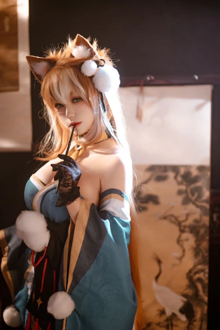 一北亦北《希娜小姐》主题写真：15张全套美图