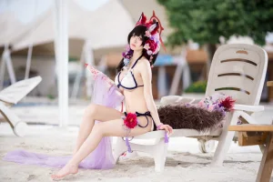 九柒喵《蔚蓝档案 狐坂若藻泳装》主题写真：23张全套美图