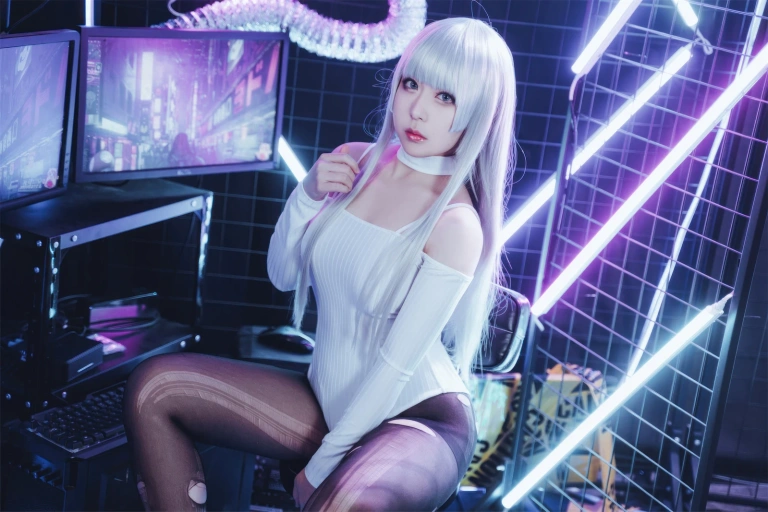 虎森森《莺》主题写真：33张全套美图