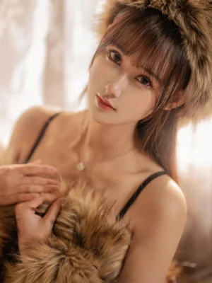 羽生三未《冬之恋歌》主题写真：37张全套美图