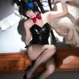 屿鱼《龙华妃咲 兔女郎》主题写真：40张全套美图