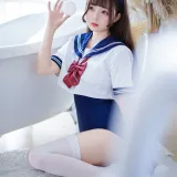日奈娇(椎名莜)《制服死库水》主题写真：40张全套美图