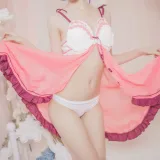 木棉棉《蕾姆睡衣》主题写真：24张全套美图