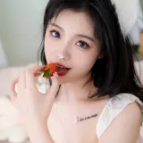 桃良阿宅《蛋糕》主题写真：33张全套美图