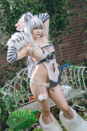 一北亦北《白虎兽娘福瑞》主题写真：40张全套美图