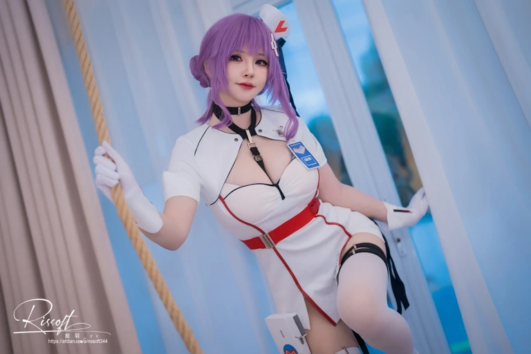 前羽《スノウブレイク禁域降臨医師》主题写真：42张全套美图