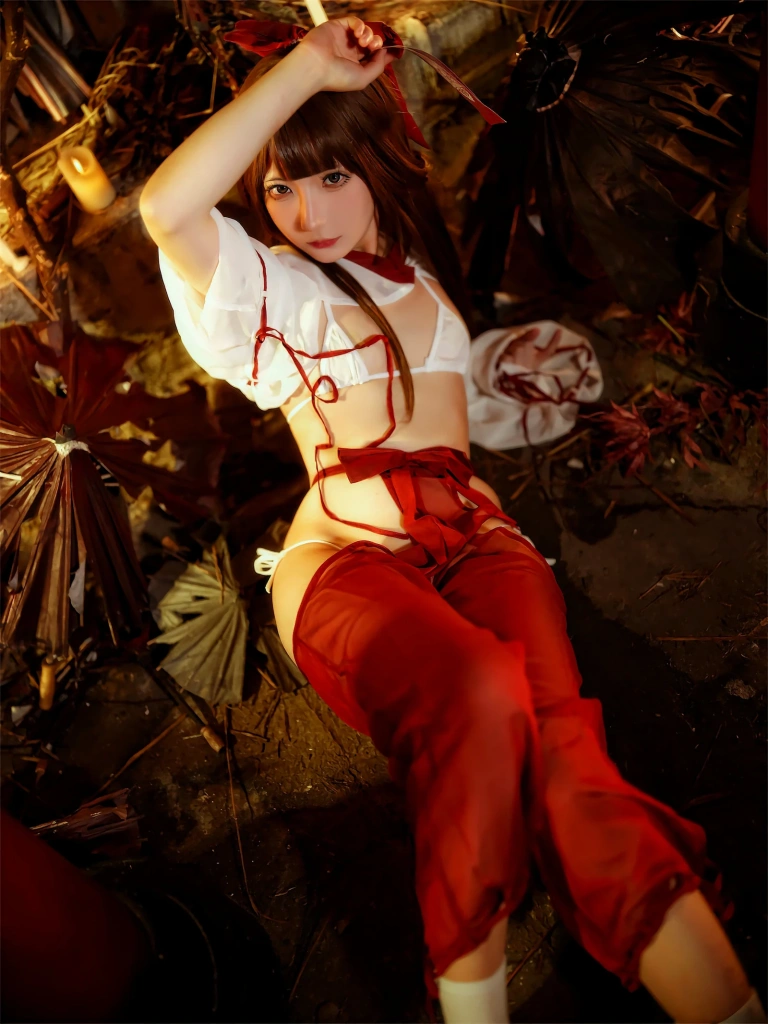 是三不是世《祈福巫女》主题写真：43张全套美图