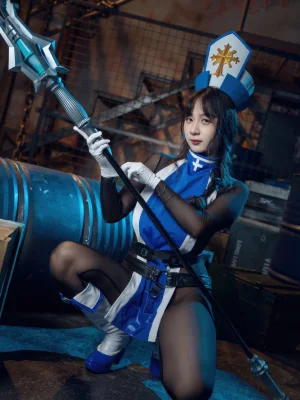 浅安安《胜利女神：妮姬 梅登》主题写真：84张全套美图，含1个视频