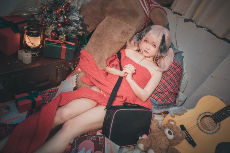 神沢永莉《请签收小春的礼物》主题写真：90张全套美图，含2个视频