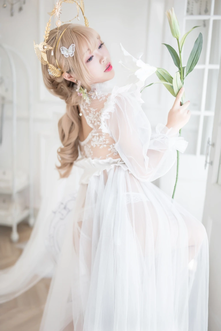 白烨《珍珠花嫁》主题写真：100张全套美图，含3个视频