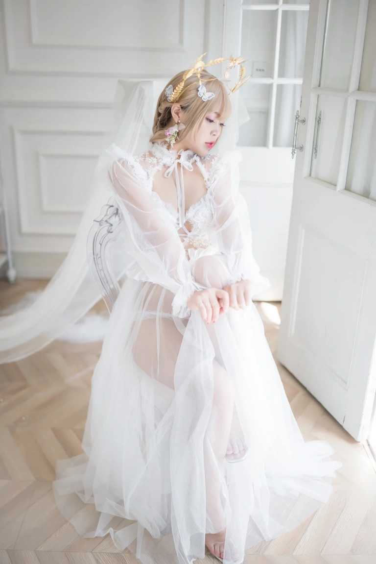 白烨《珍珠花嫁》主题写真：100张全套美图，含3个视频