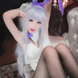羽生三未《从零开始的异世界生活 艾米莉亚兔女郎》主题写真：22张全套美图