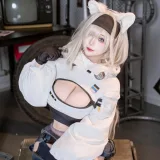 末夜《明日方舟 极光》主题写真：25张全套美图