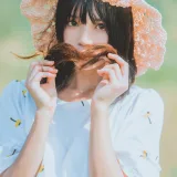桜桃喵《田野》主题写真：29张全套美图