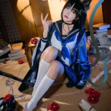是一只熊仔《桐生桔梗》主题写真：40张全套美图