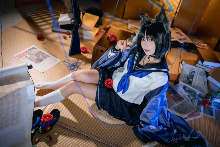 是一只熊仔《桐生桔梗》主题写真：40张全套美图