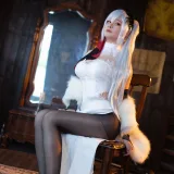 前羽《碧蓝航线 德雷克》主题写真：41张全套美图