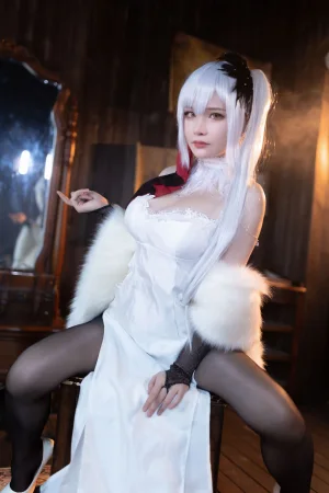 前羽《碧蓝航线 德雷克》主题写真：41张全套美图