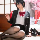 屿鱼《蔚蓝档案 春日椿 导游》主题写真：55张全套美图