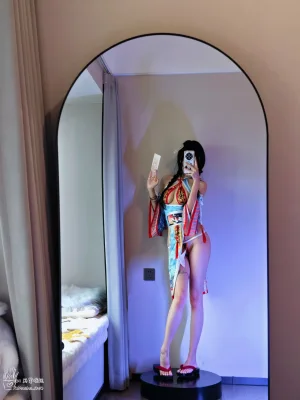 麻薯好吃《万圣节小僵尸》主题写真：66张全套美图