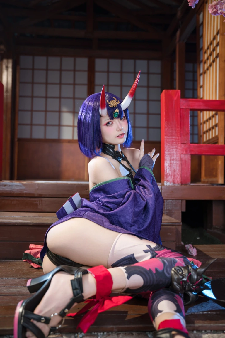 九柒喵《FGO 酒吞童子原皮》主题写真：92张全套美图