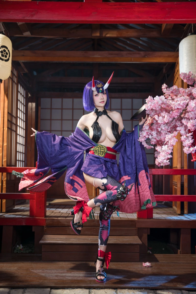 九柒喵《FGO 酒吞童子原皮》主题写真：92张全套美图
