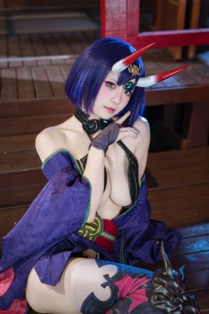 九柒喵《FGO 酒吞童子原皮》主题写真：92张全套美图
