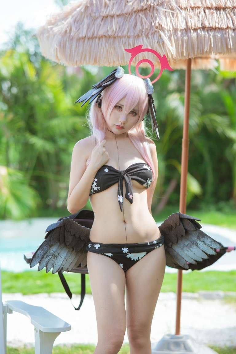 是一只熊仔《下江小春》主题写真：100张全套美图