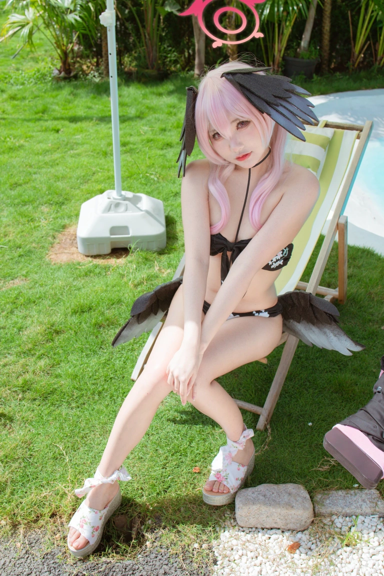 是一只熊仔《下江小春》主题写真：100张全套美图