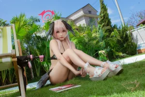 是一只熊仔《下江小春》主题写真：100张全套美图