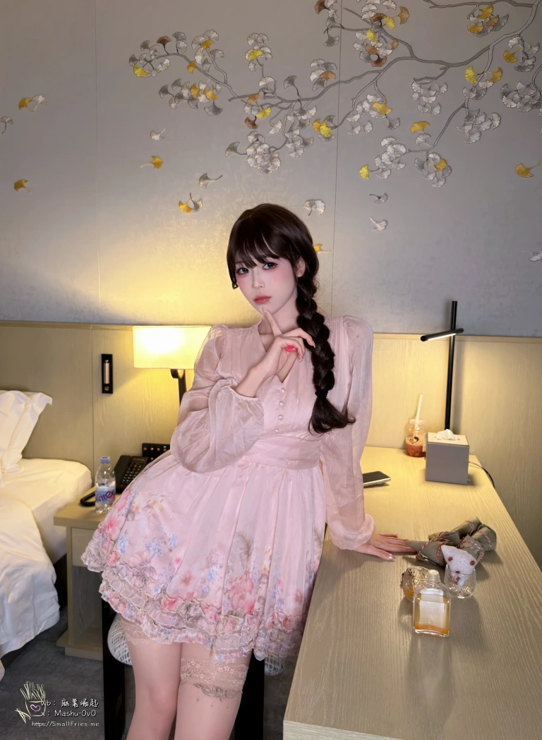 麻薯好吃《雄黄·醉梦》主题写真：127张全套美图