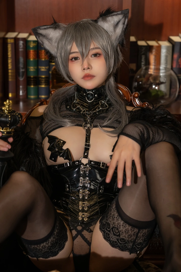 七月喵子《幻想兽娘集月食 克丝古》主题写真：18张全套美图